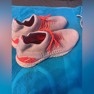 Puma running shoes size 10